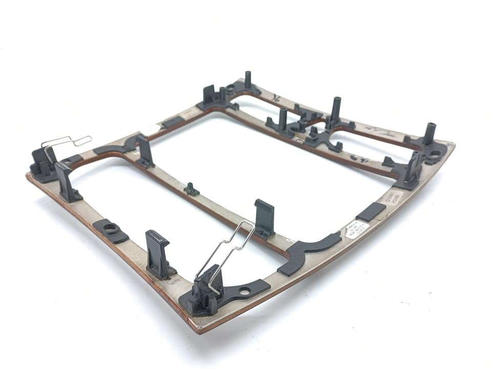 Plastico MERCEDES-BENZ CLASE C (W203) BERLINA 4