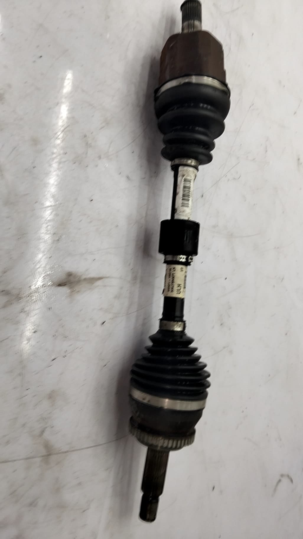 Transmision delantera izquierda KIA CEED 4