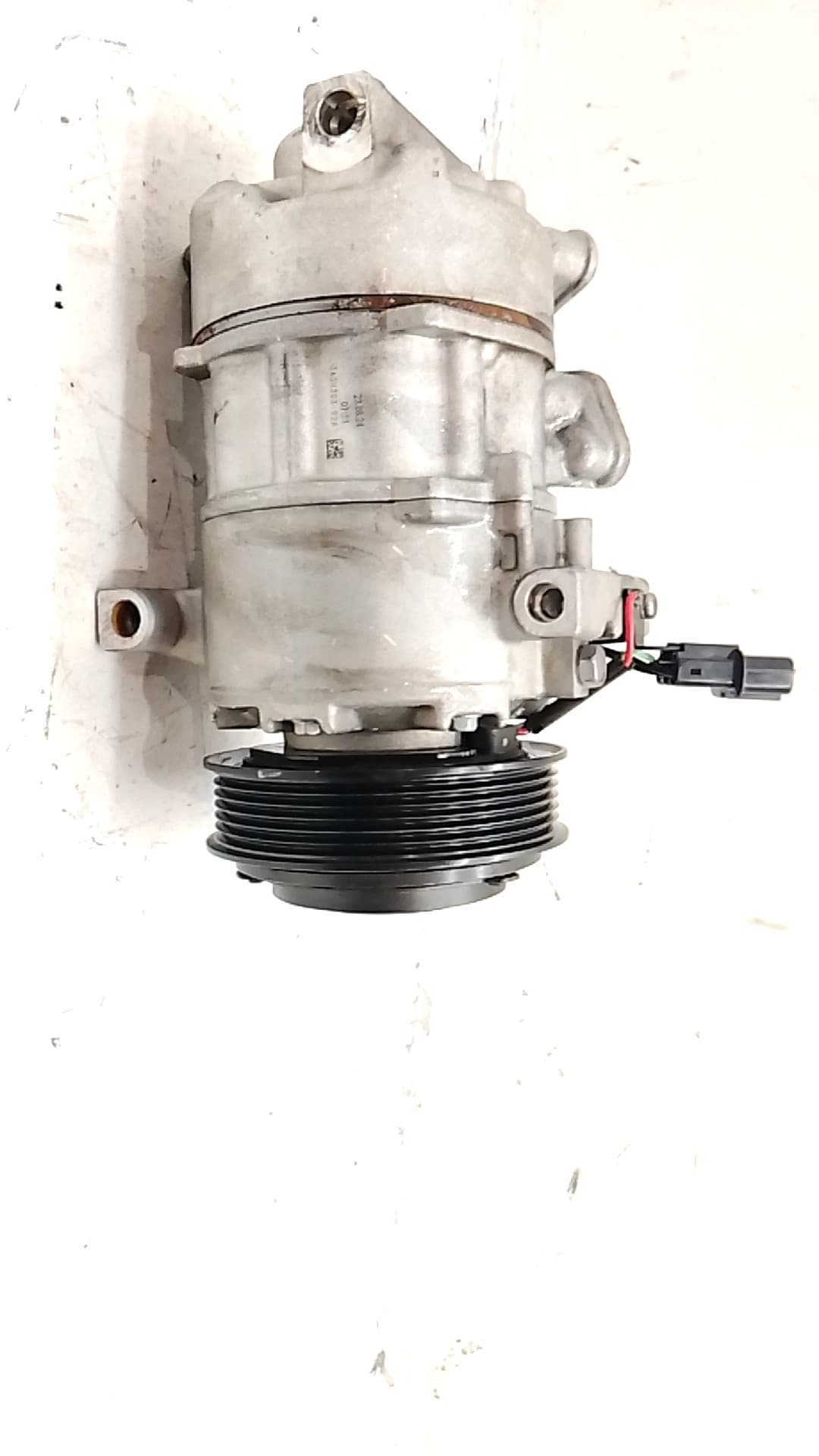 Recambio KIA STONIC ref. 97701H8100 3