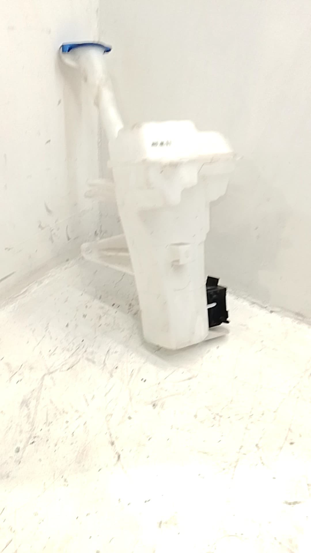 Deposito limpia KIA STONIC 3
