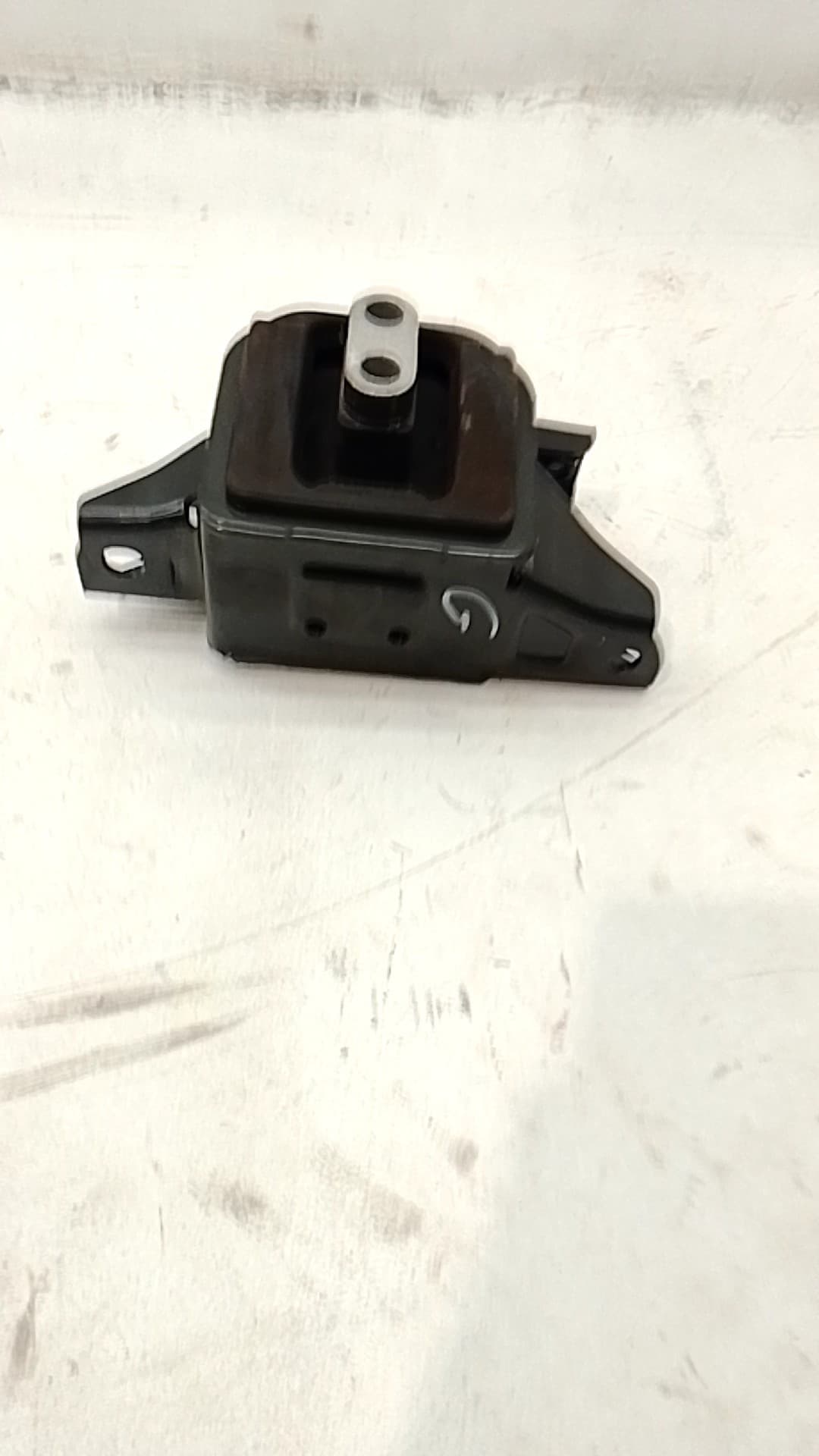 Soporte motor KIA STONIC