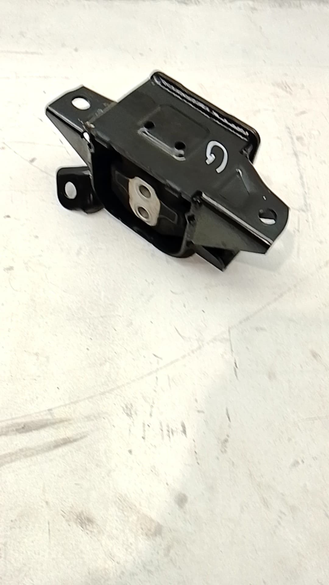 Soporte motor KIA STONIC 2