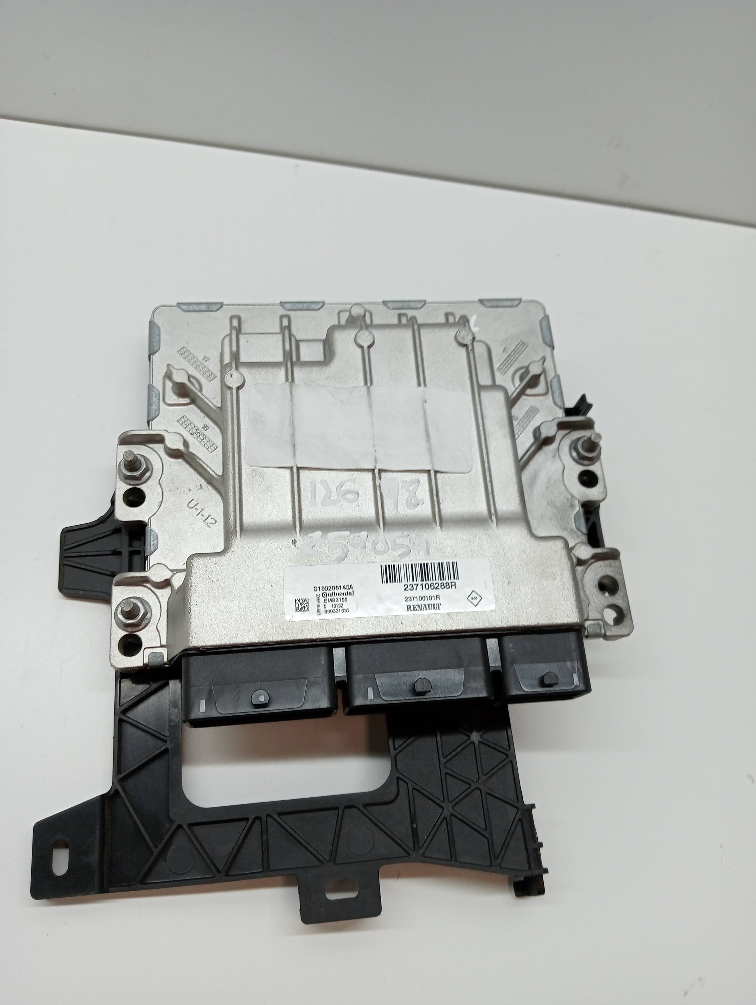 Centralita motor uce RENAULT MEGANE IV BERLINA 5P