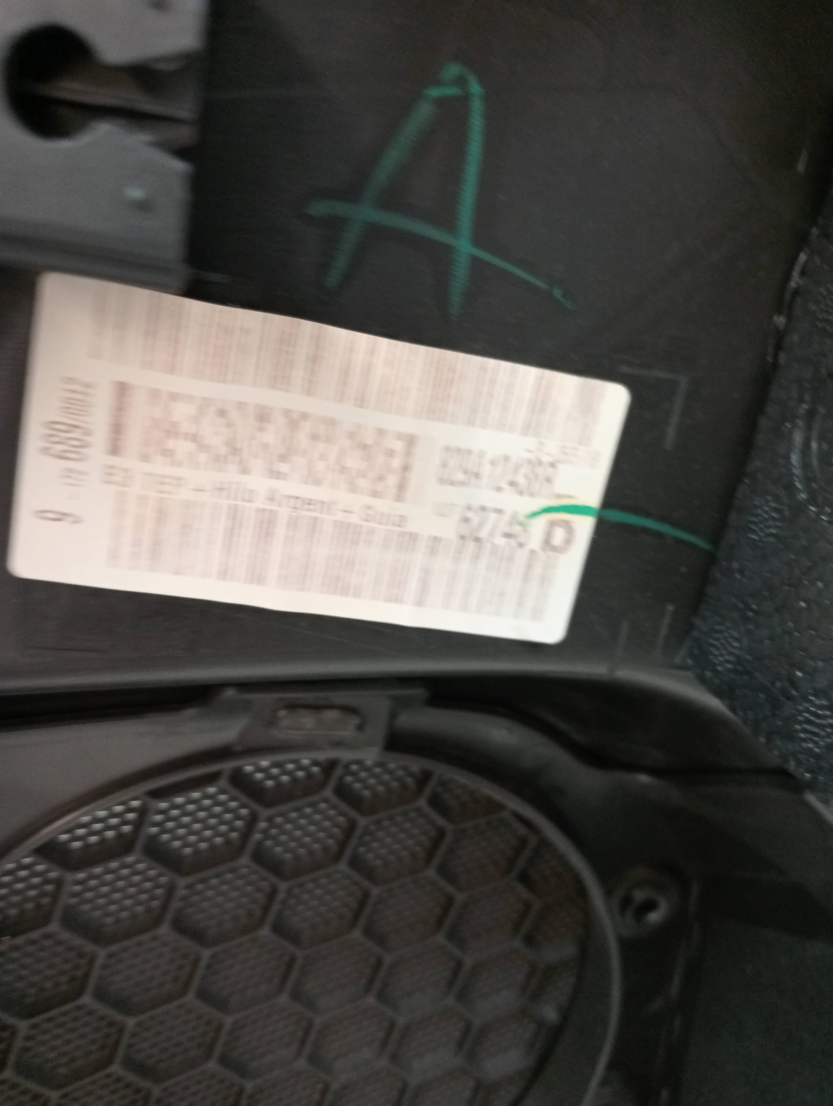 Recambio RENAULT MEGANE IV BERLINA 5P ref. 809011466R