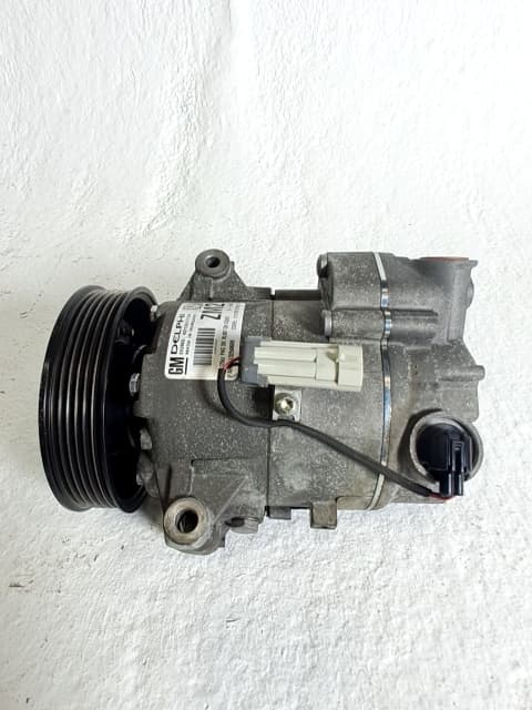 Recambio OPEL ASTRA H BER. ref. 13250609