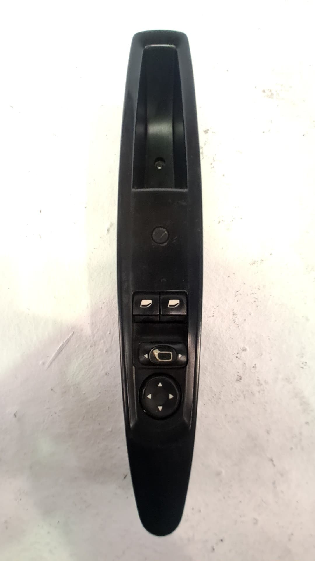 Mando elevalunas delantero izquierdo CITROEN C4 BERLINA