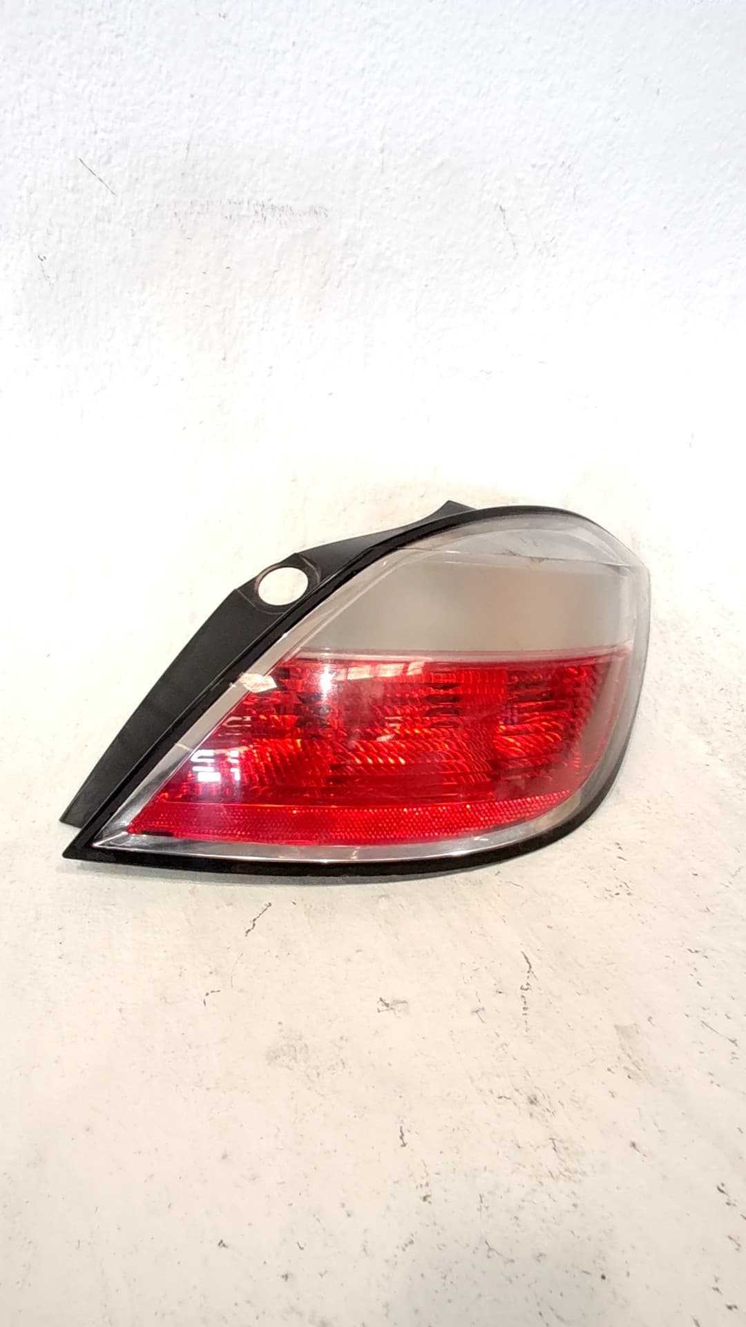 Piloto trasero derecho OPEL ASTRA H (A04)