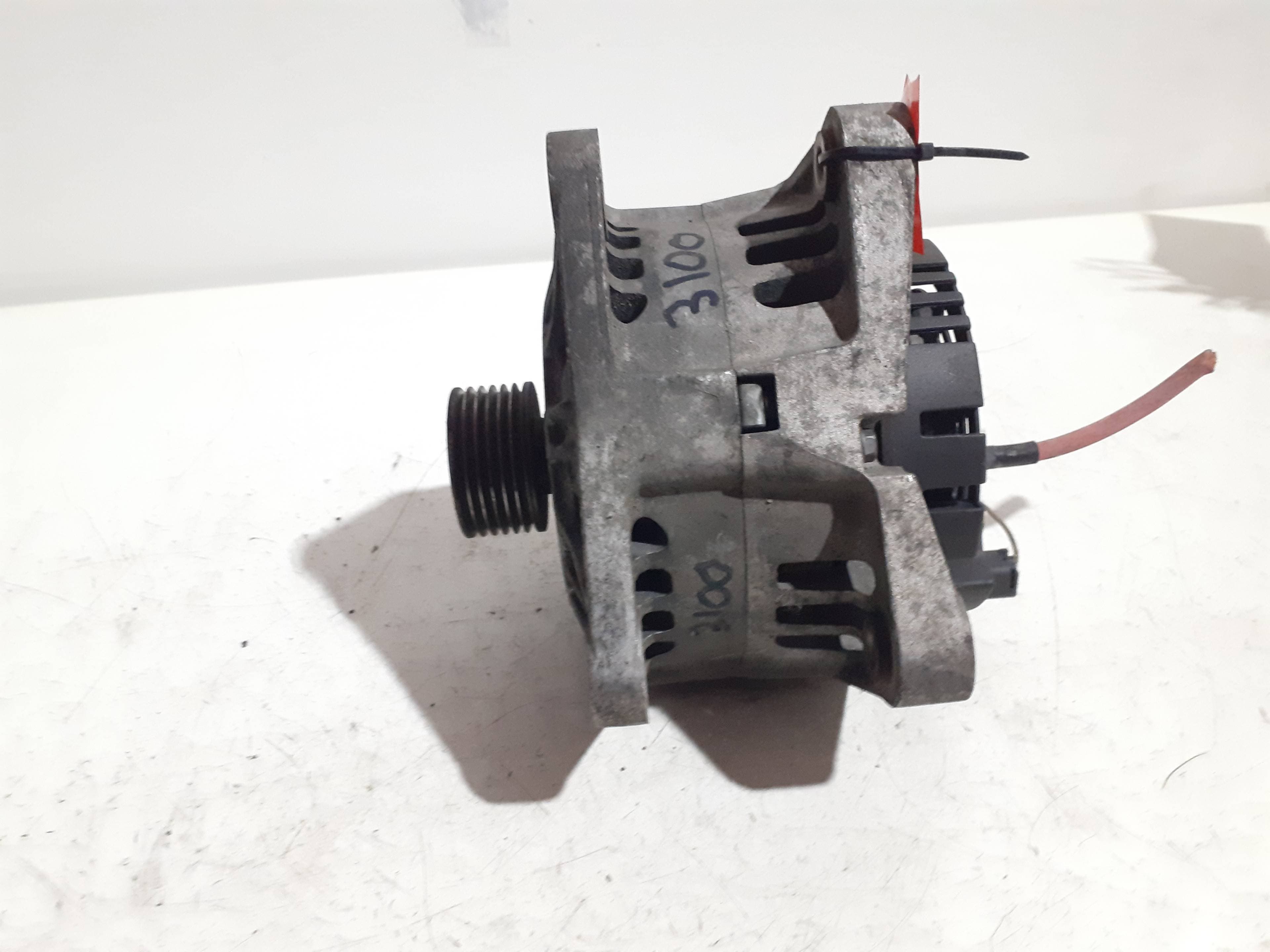 Alternador RENAULT LAGUNA (B56) 4