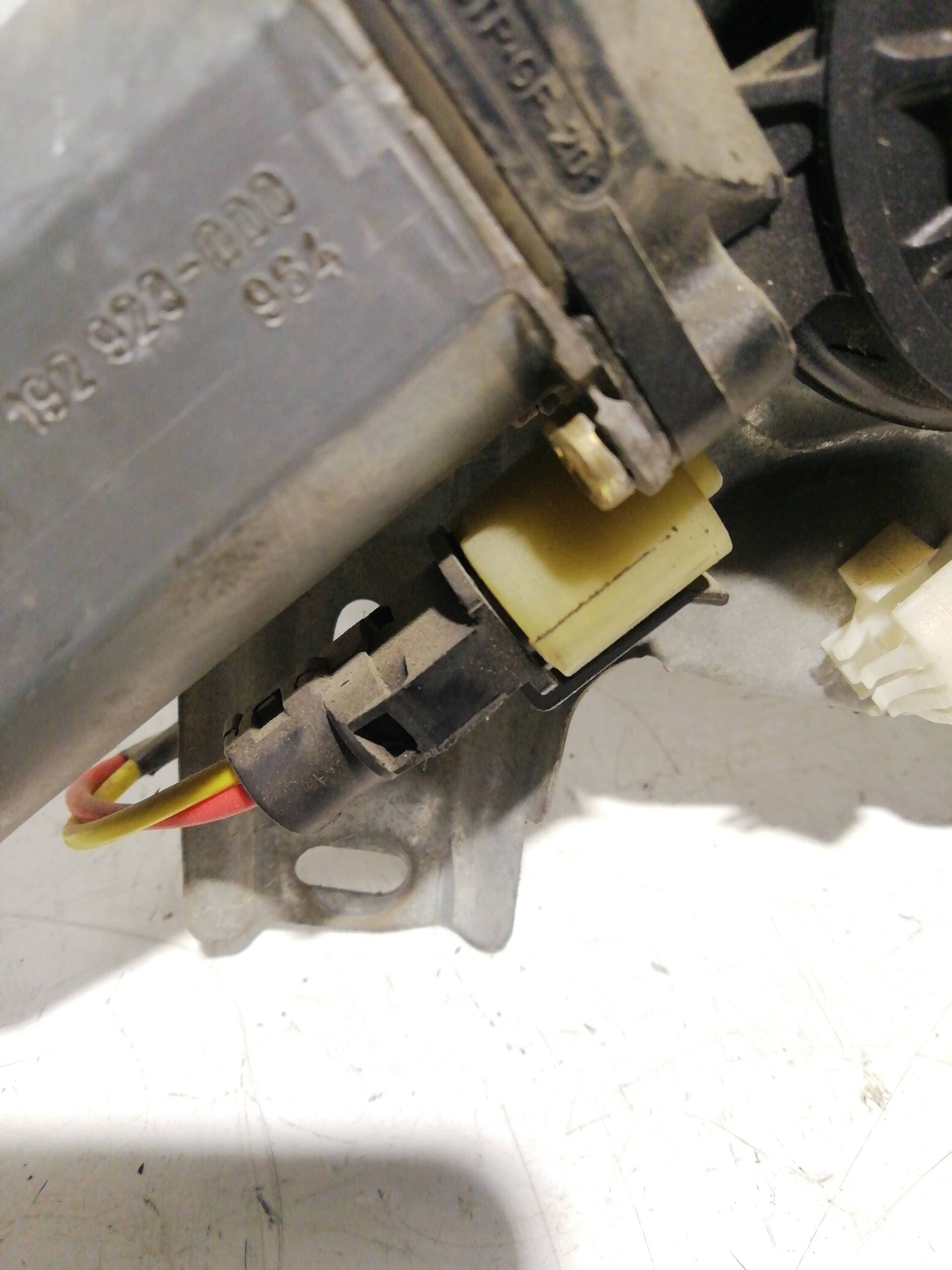 Elevalunas trasero derecho RENAULT LAGUNA (B56) 5