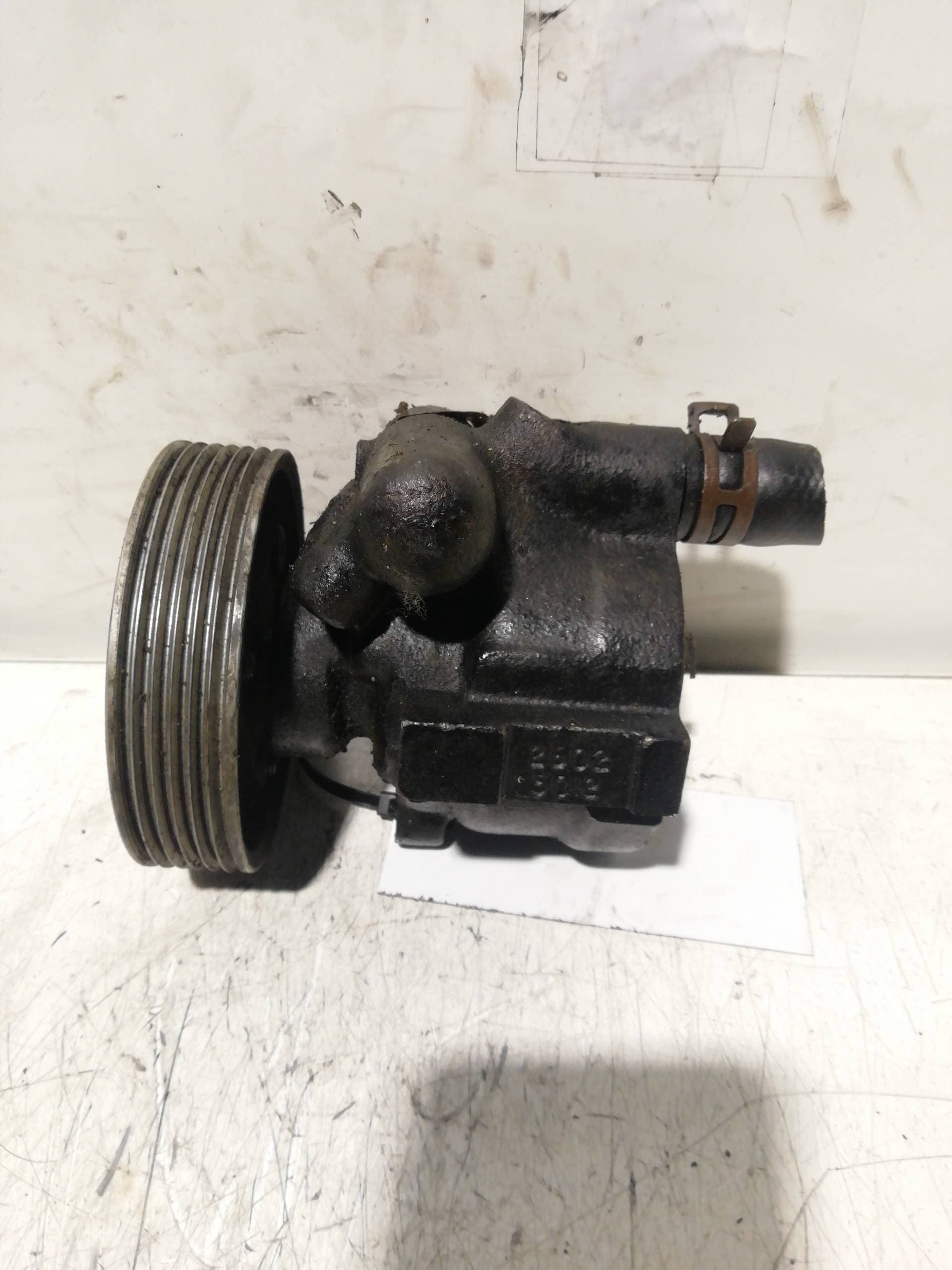 Bomba direccion RENAULT LAGUNA (B56) 4