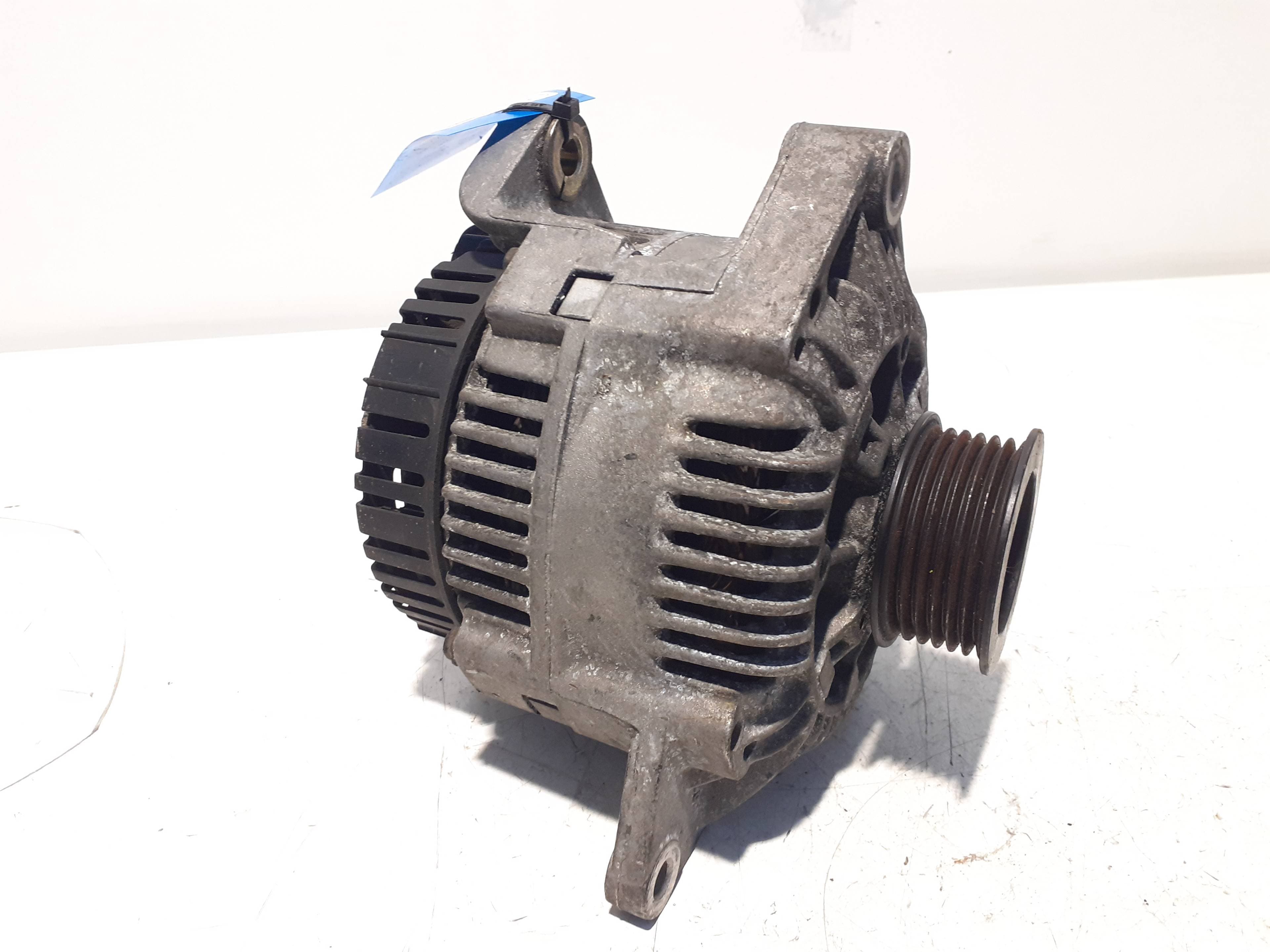 Alternador RENAULT LAGUNA (B56) 4