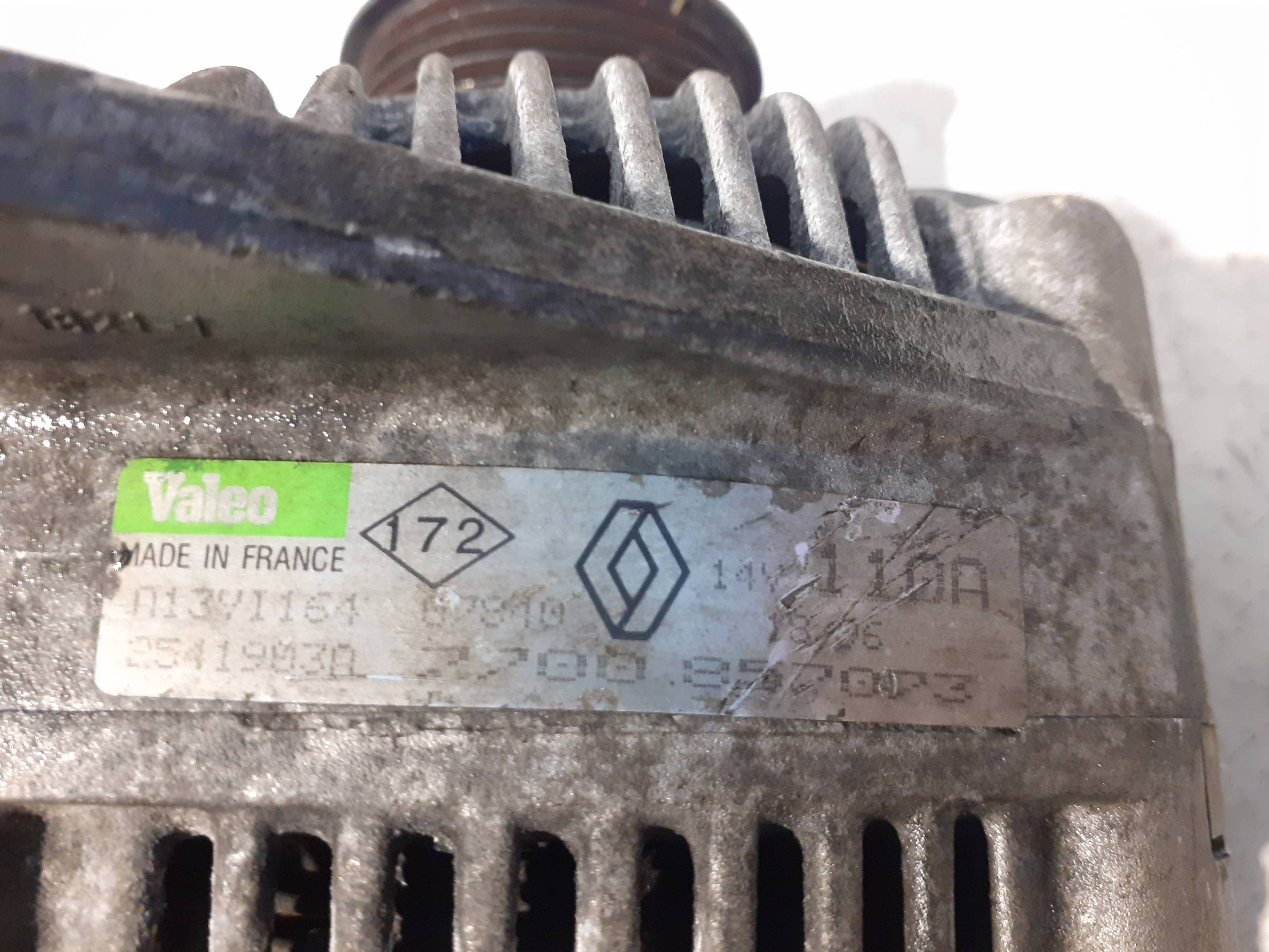 Alternador RENAULT LAGUNA (B56) 2