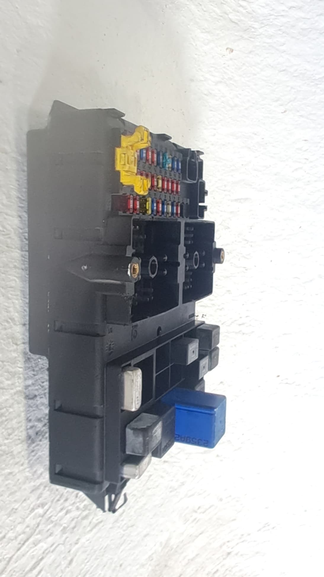 Caja reles / fusibles JEEP GRAND CHEROKEE (WL) 2