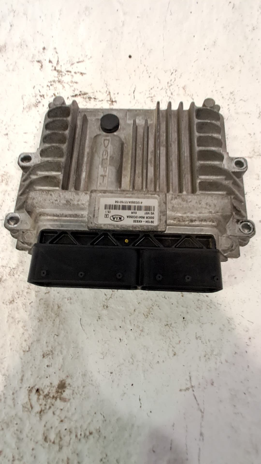 Recambio KIA CARNIVAL / GRAND CARNIVAL III (VQ) ref. 391044X930