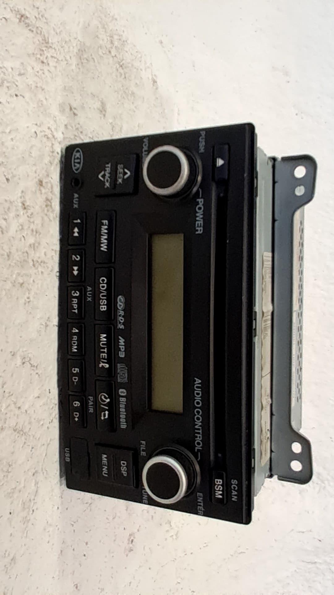 Sistema audio / radio cd KIA CARNIVAL / GRAND CARNIVAL III (VQ)