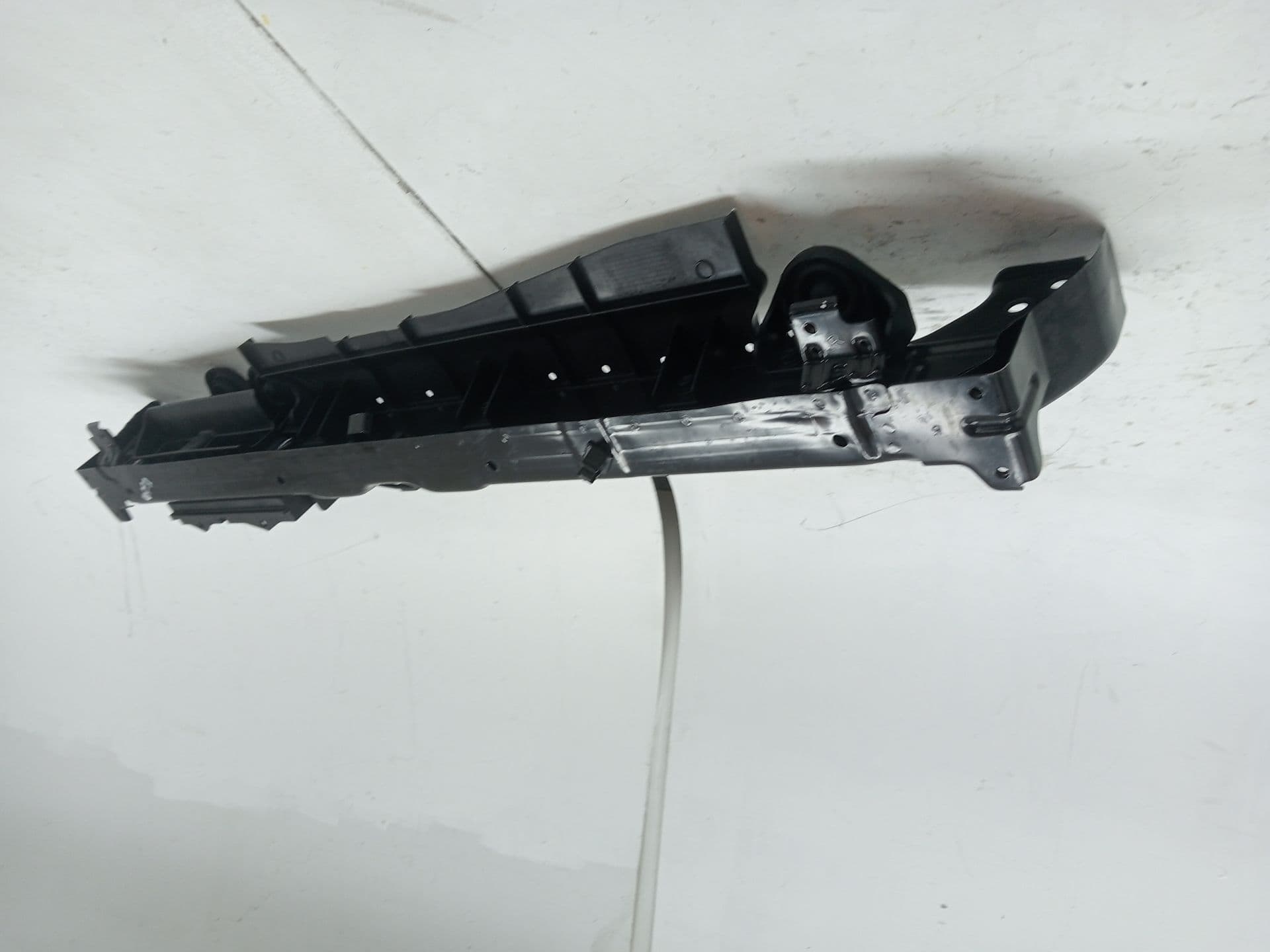 Refuerzo paragolpes delantero HYUNDAI TUCSON 2