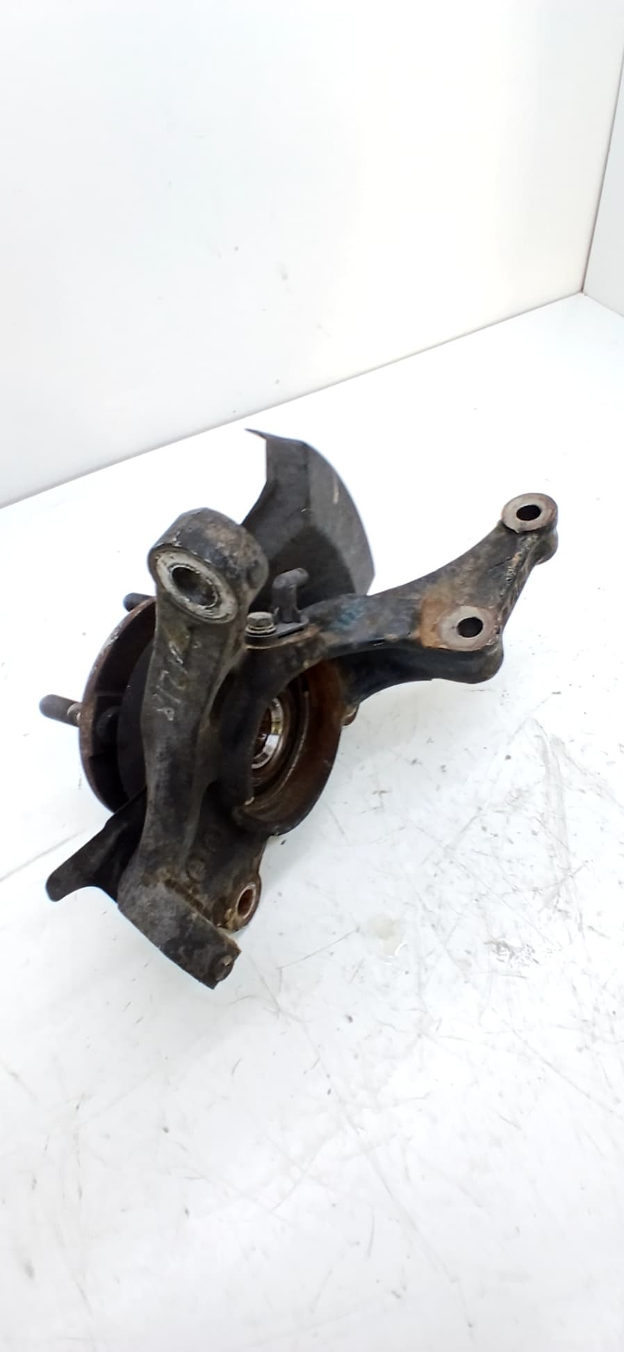 Mangueta delantera izquierda HYUNDAI I20 2