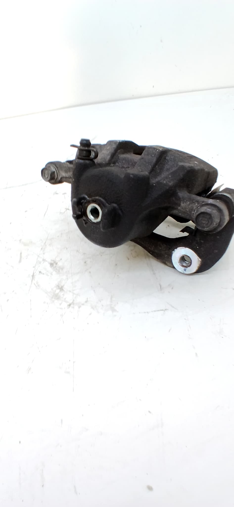 Recambio HYUNDAI I20 ref. 58110C8100 3