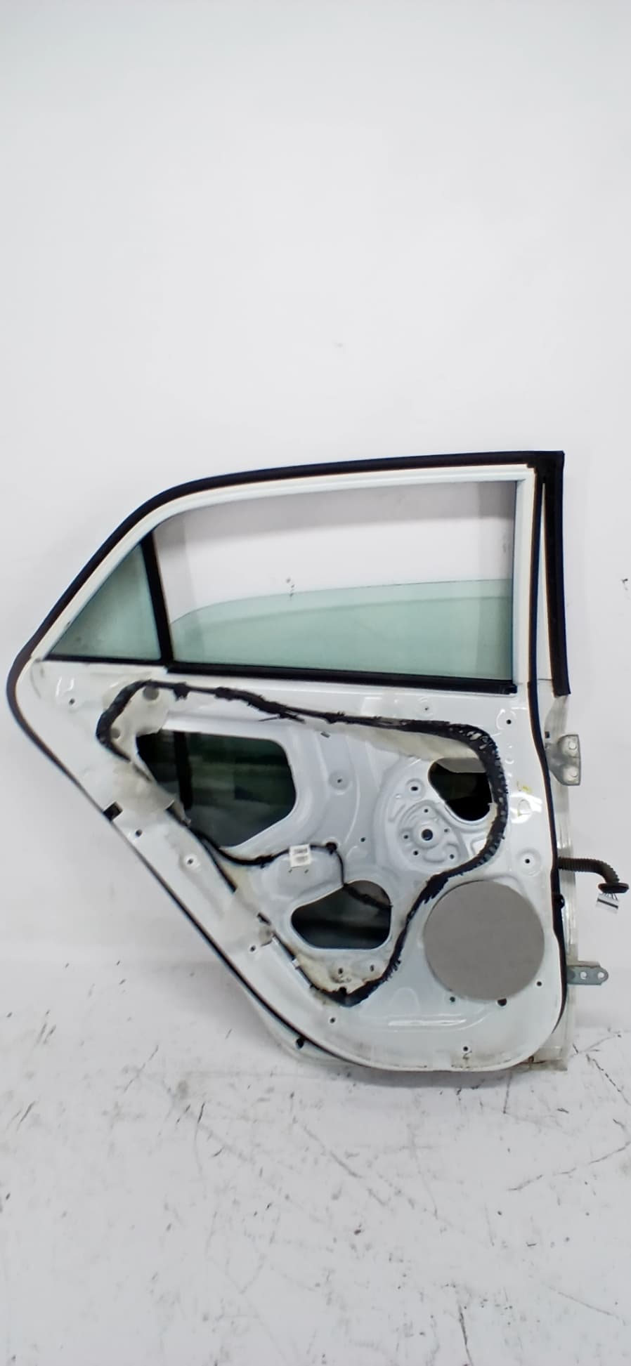 Puerta trasera izquierda HYUNDAI I20 2