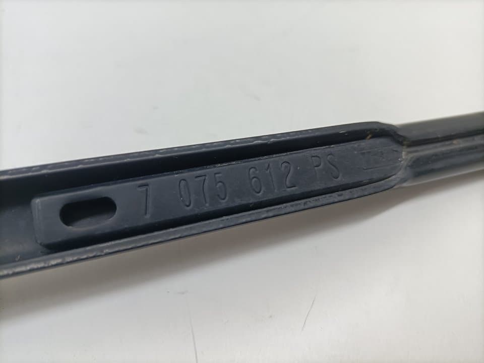 Brazo limpia delantero derecho BMW X5 (E53) 3