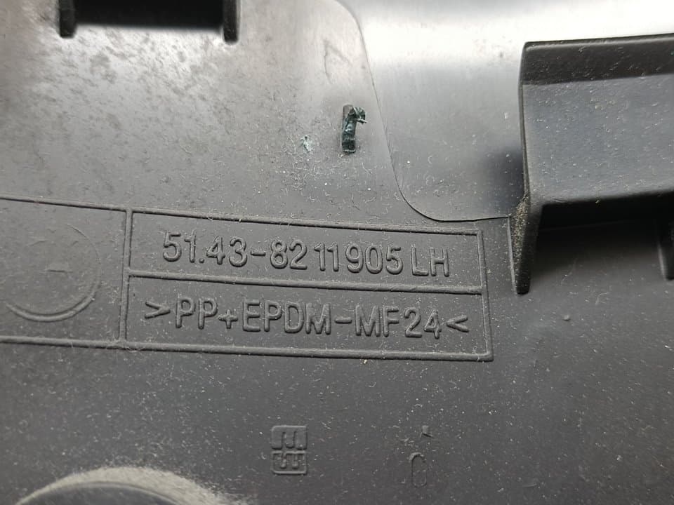 Plastico BMW X5 (E53) 2