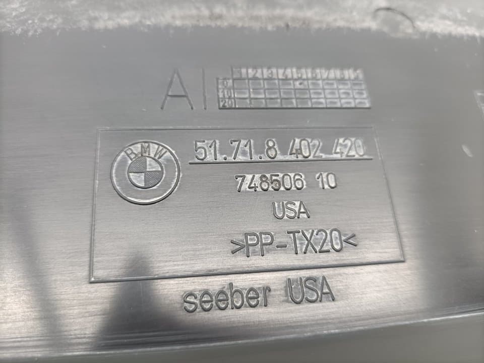Plastico BMW X5 (E53) 3
