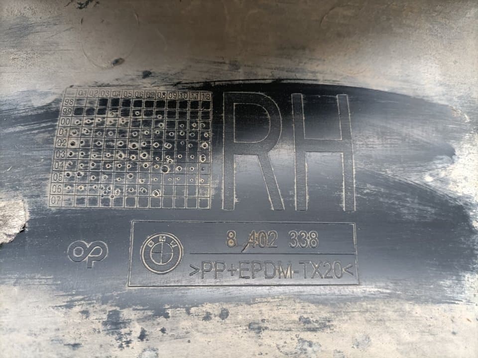 Aletin trasero derecho BMW X5 (E53) 2