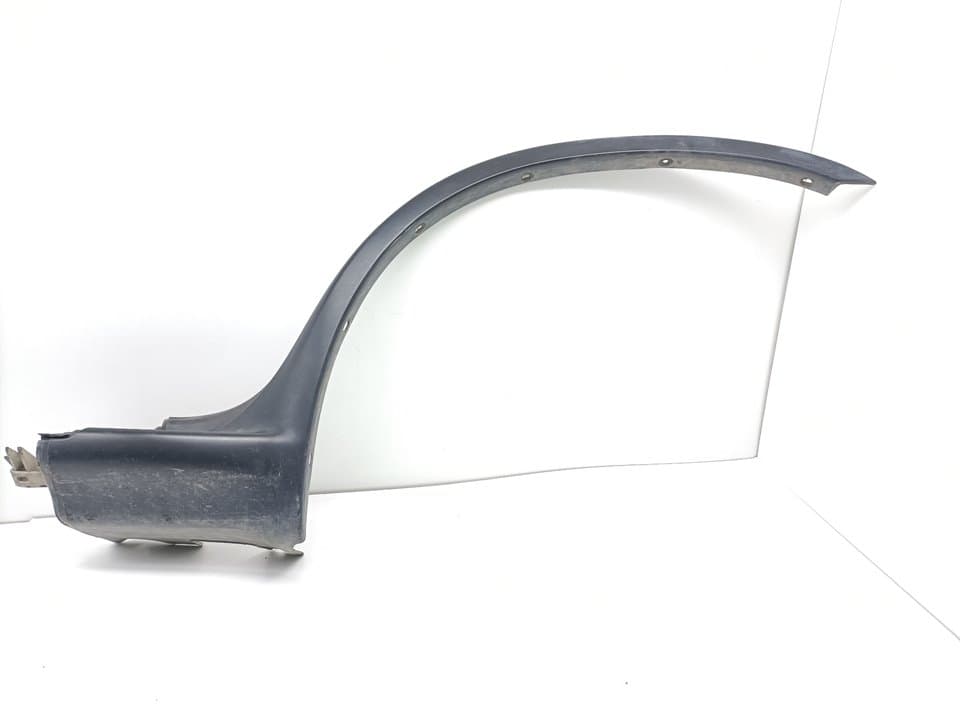 Aletin trasero izquierdo BMW X5 (E53)