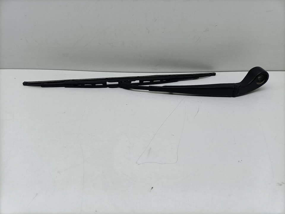 Brazo limpia trasero BMW X5 (E53)