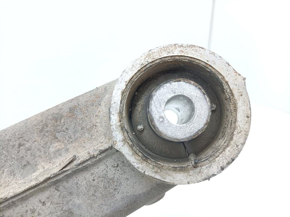 Brazo suspension superior trasero izquierdo BMW X5 (E53) 3