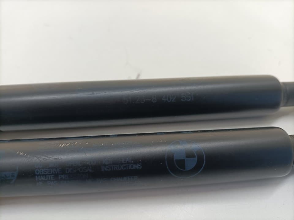 Amortiguadores capo BMW X5 (E53) 2