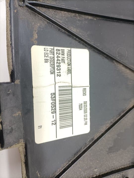 Plastico BMW X5 (E53) 3