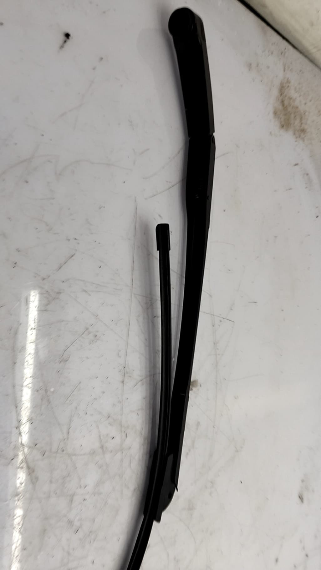 Brazo limpia delantero izquierdo HONDA CIVIC BERLINA (FN) 2