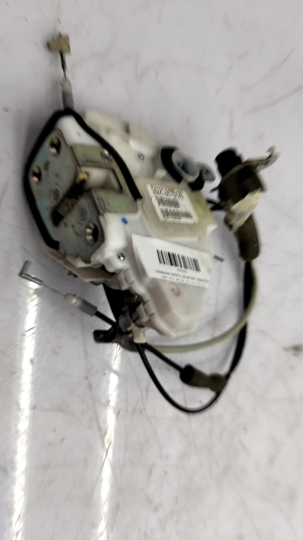 Cerradura puerta delantera izquierda HONDA CIVIC BERLINA (FN) 4