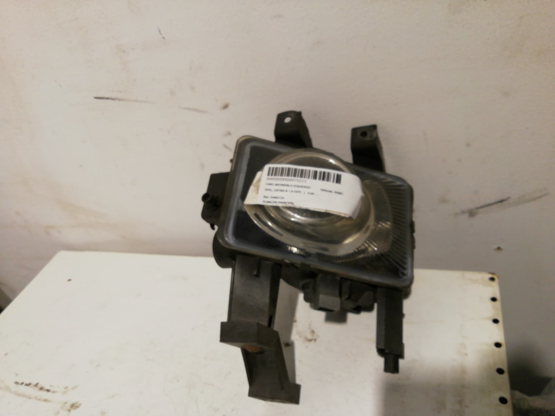 Faro antiniebla izquierdo OPEL ZAFIRA B