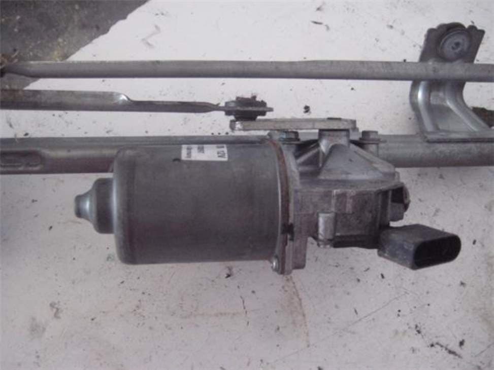 Motor limpia delantero OPEL ZAFIRA B
