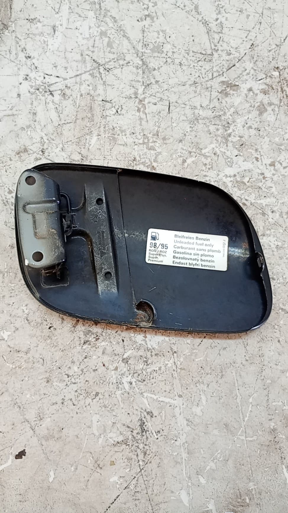 Tapa exterior combustible PORSCHE CAYENNE (9PA)
