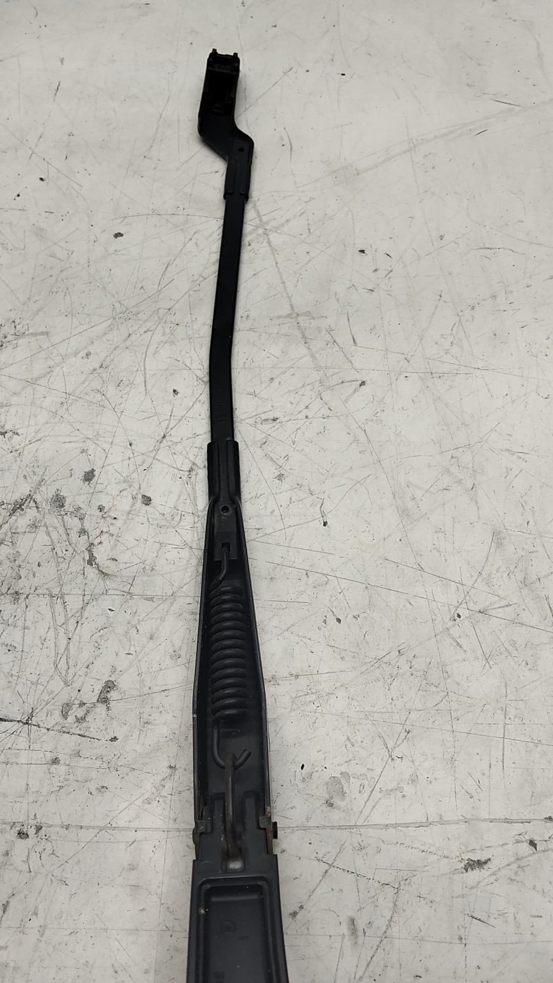 Brazo limpia delantero izquierdo HYUNDAI I30 2