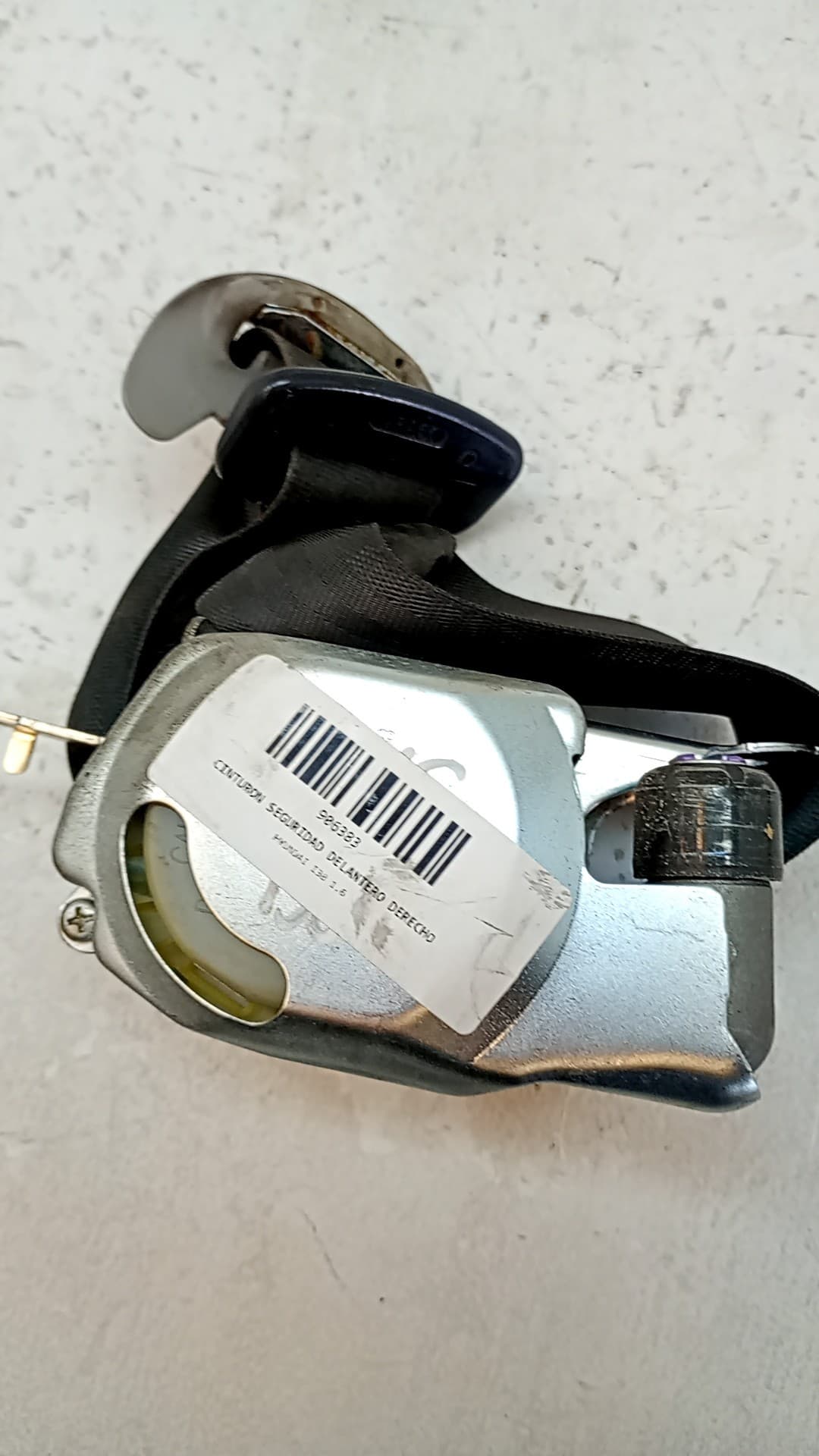 Cinturon seguridad delantero derecho HYUNDAI I30