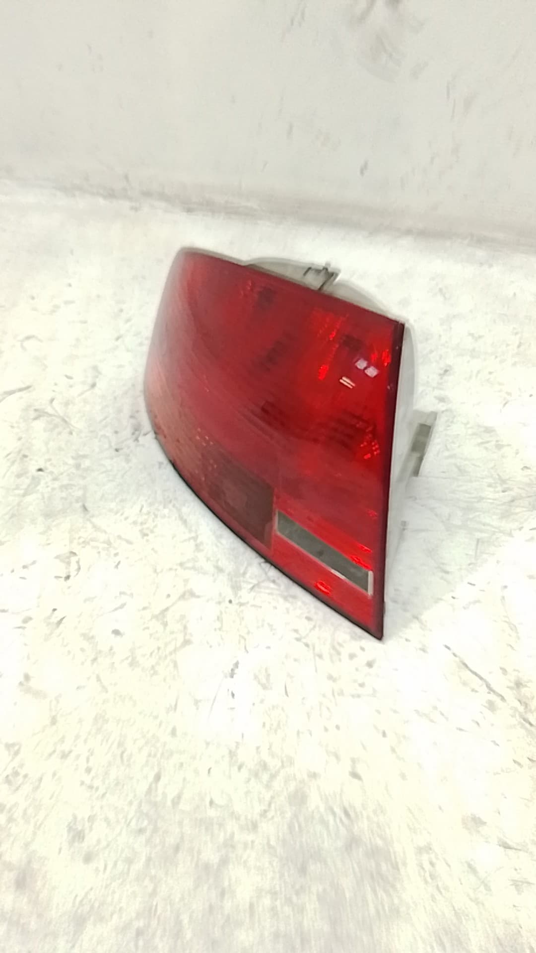 Piloto trasero izquierdo AUDI A4 AVANT (8E) 4