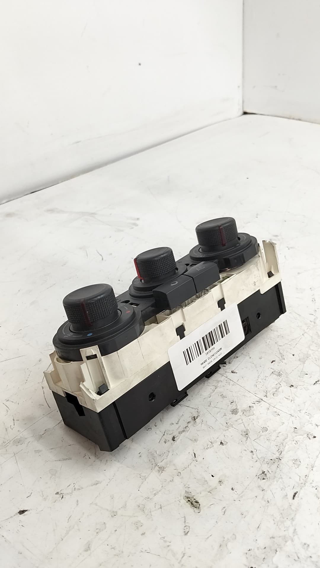 Mando climatizador SEAT IBIZA (6L1) 3