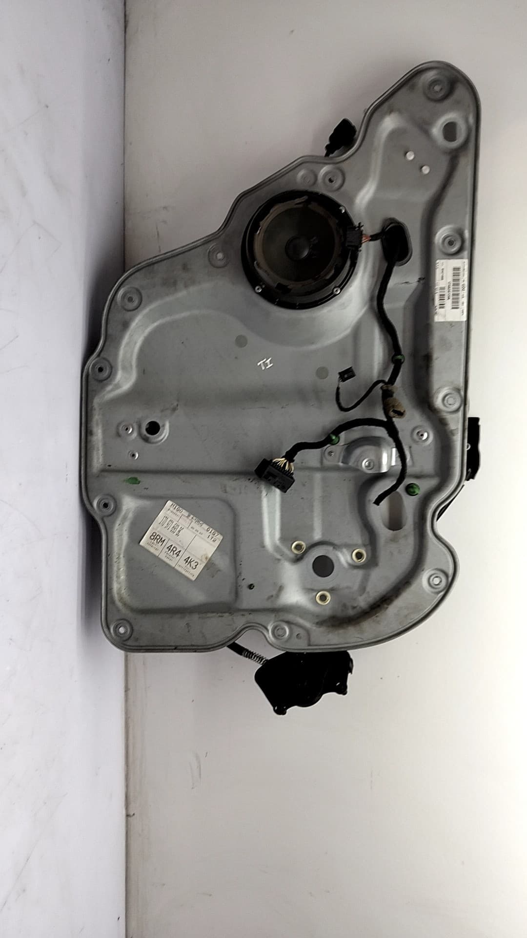 Elevalunas trasero izquierdo VOLKSWAGEN TOURAN (1T1) 3