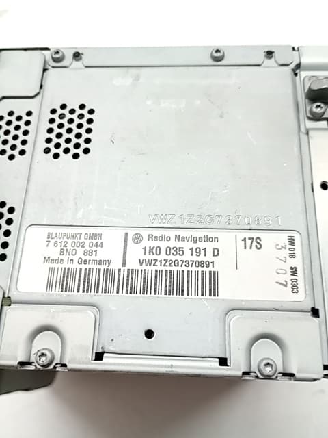 Sistema audio / radio cd VOLKSWAGEN TOURAN (1T1) 2