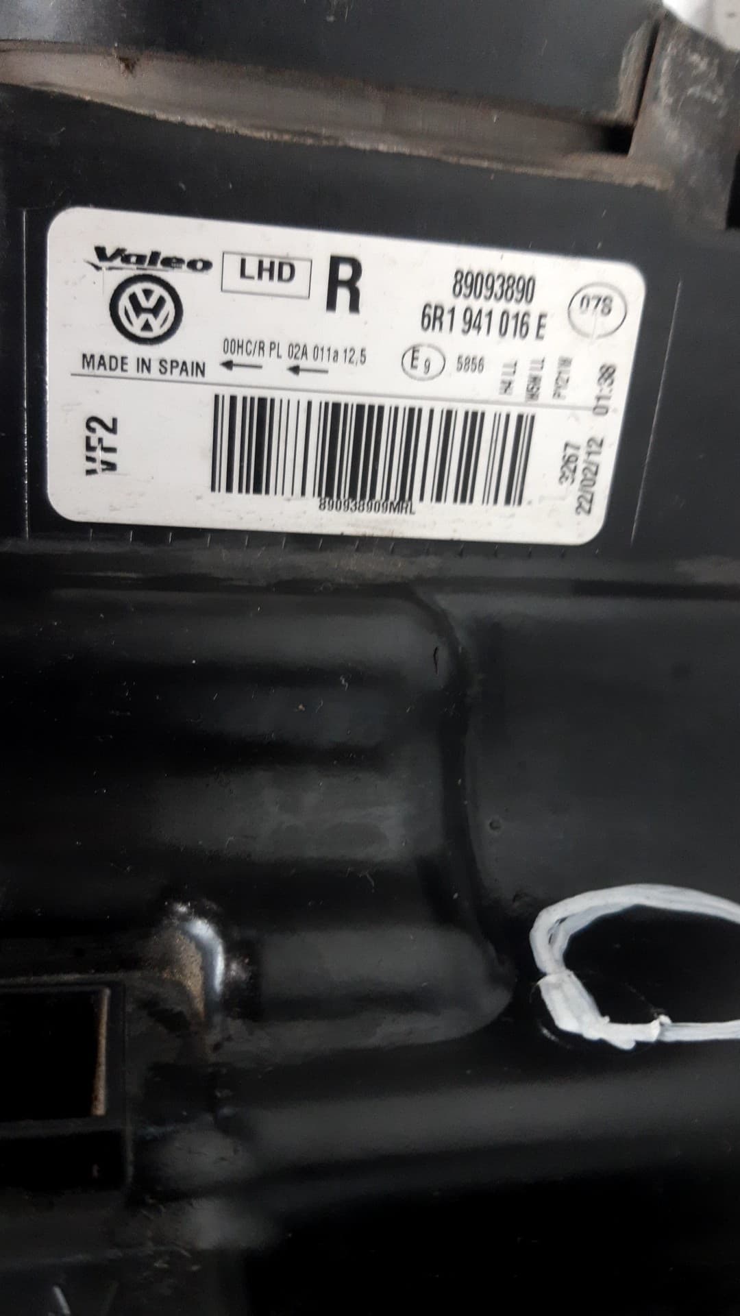 Faro derecho VOLKSWAGEN POLO (6R1) 3
