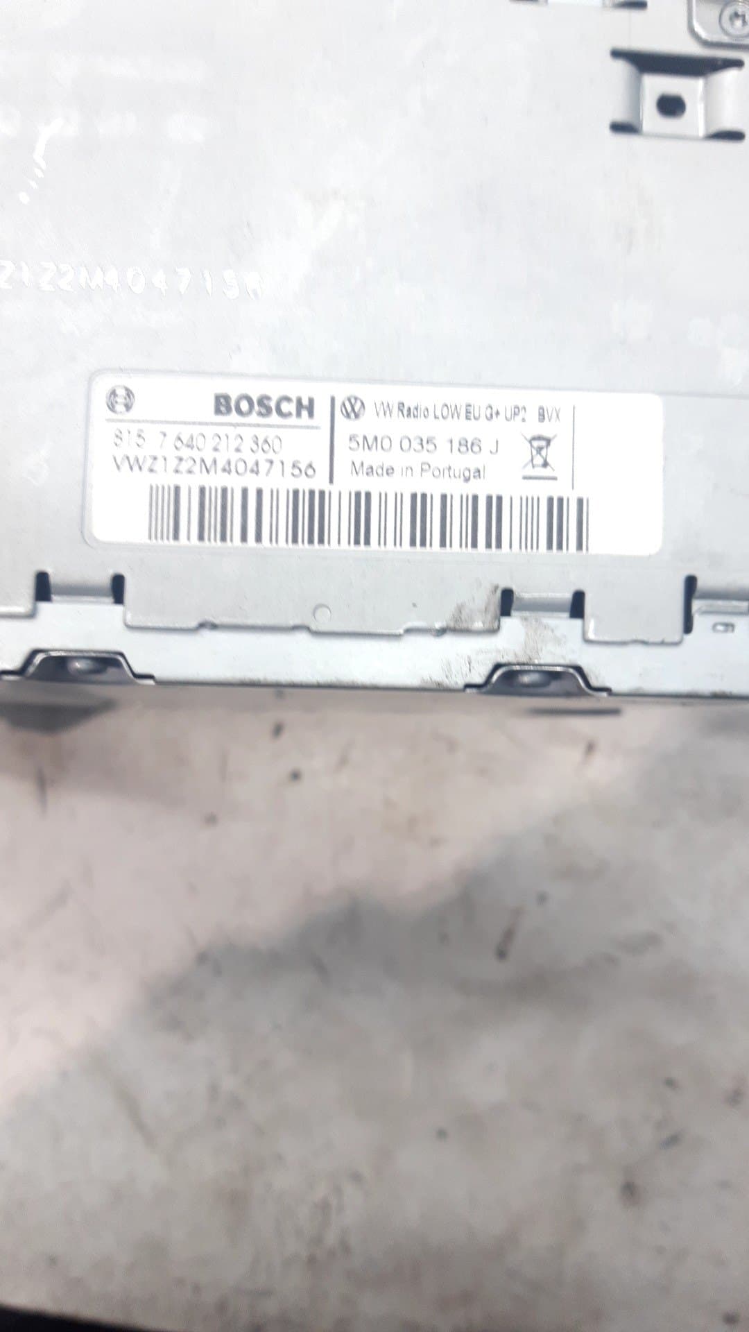 Sistema audio / radio cd VOLKSWAGEN POLO (6R1) 2