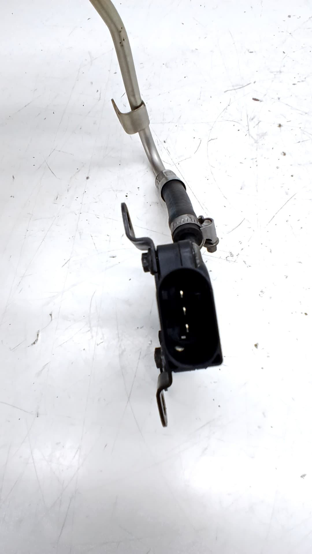 Recambio BMW SERIE 1 BERLINA (E81/E87) ref. 13627808013 2