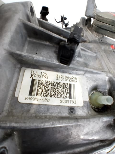 Caja cambios NISSAN JUKE (F15) 2