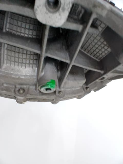 Caja cambios NISSAN JUKE (F15) 4