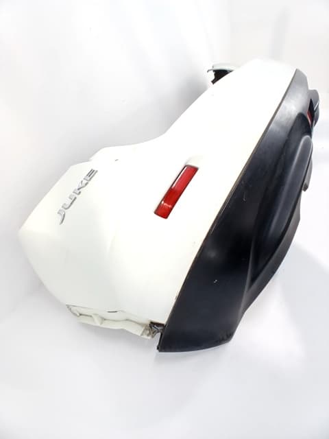 Paragolpes trasero NISSAN JUKE (F15) 4