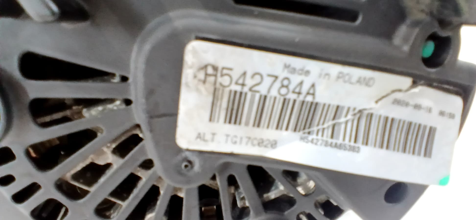 Alternador AUDI A6 AVANT (4F5) 3